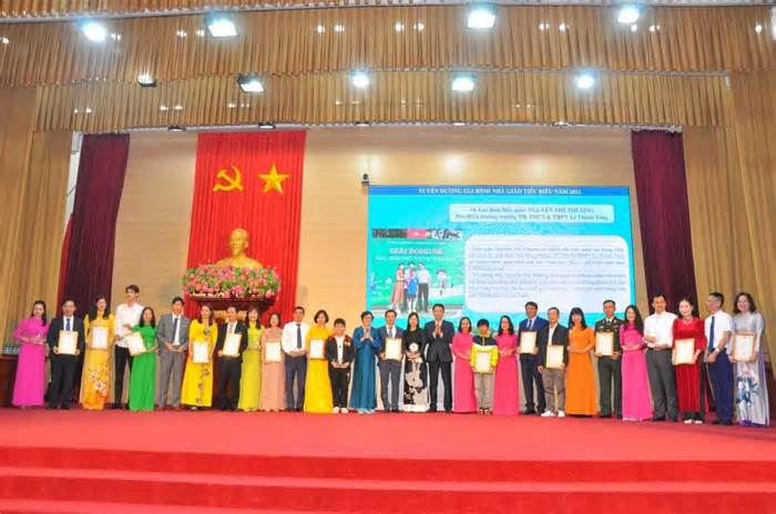 Công đoàn Giáo dục tỉnh Quảng Ninh tuyên dương gia đình nhà giáo tiêu biểu