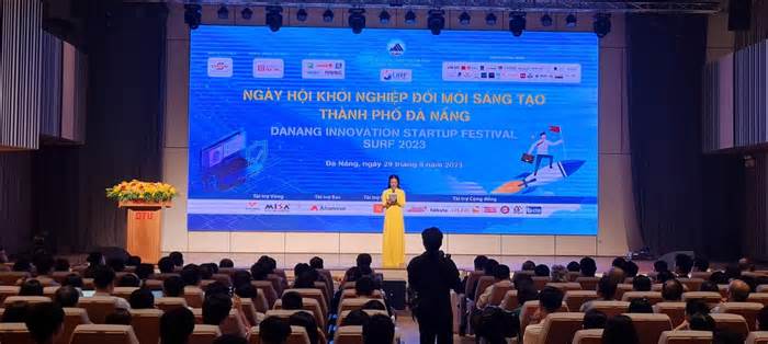 Đà Nẵng: Sôi động Ngày hội khởi nghiệp đổi mới sáng tạo SURF 2023