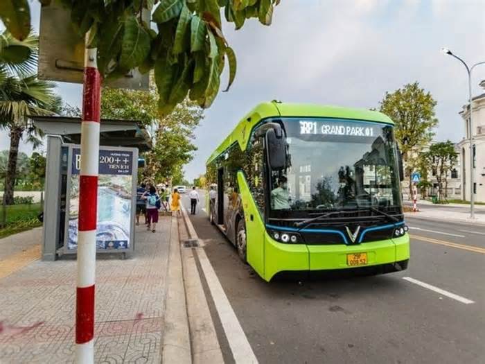 Di chuyển tiện lợi, văn minh, cư dân 'quên' khái niệm về khoảng cách