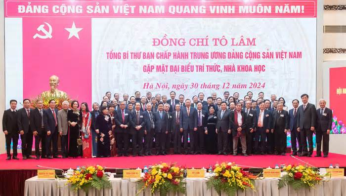 Thu hút nhân lực chất lượng cao từ nước ngoài