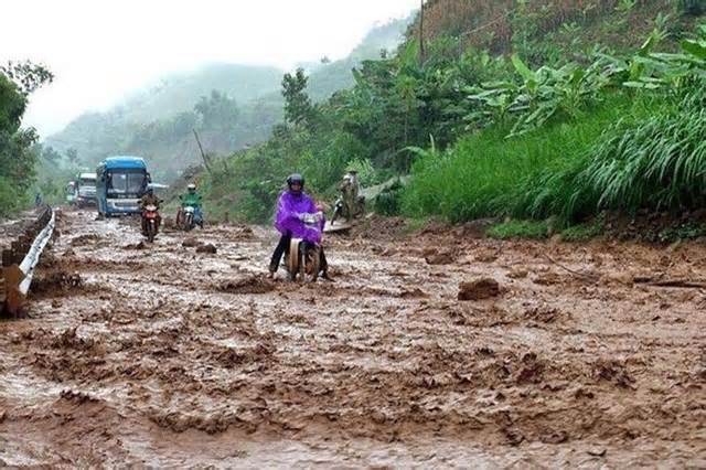 Cảnh báo trong 6 giờ tới: 52 huyện, thị xã nguy cơ sạt lở đất, lũ quét