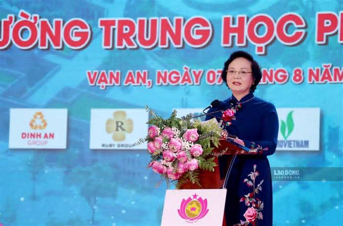 Khởi công Trường THPT Nam Đàn 1 gần 300 tỉ đồng
