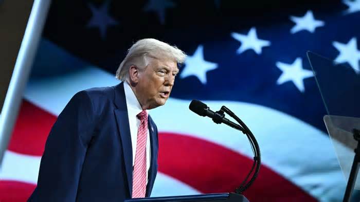 Tổng thống Mỹ muốn đổi tên eo biển Hormuz thành 'eo biển Trump'