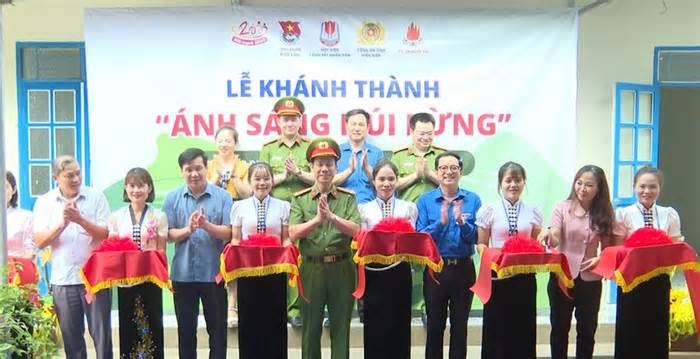 Khánh thành Điểm trường mầm non cho học sinh biên giới ở Điện Biên
