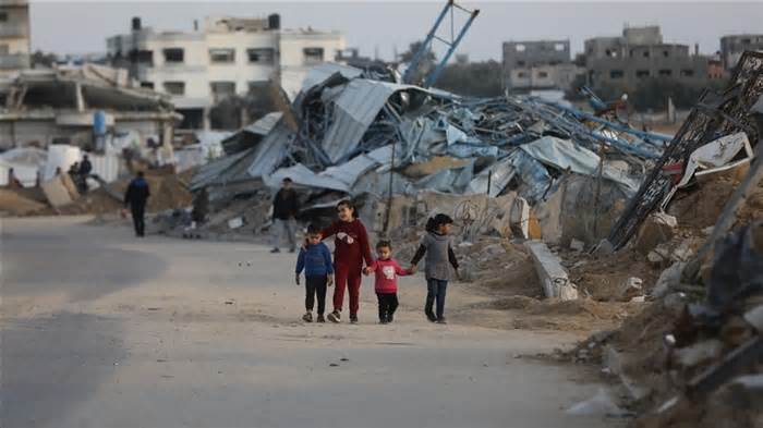 Ngừng bắn ở Dải Gaza: Các bên chờ đợi 'giờ G' điểm, Israel yêu cầu Hamas nhanh chóng làm một việc, tiết lộ số người Palestine đầu tiên được trở về