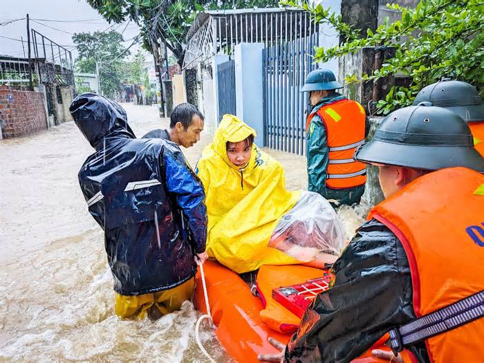 Mưa lớn ở Đà Nẵng: Bớt thiệt hại nhờ cơn mưa... năm ngoái