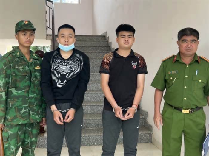Bắt 2 nghi phạm giết người ở quận 8 đang trên đường trốn sang Campuchia