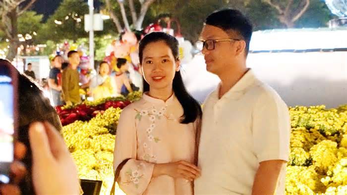 Người dân Đà Nẵng rạng rỡ đón giao thừa, chào năm mới Bính Ngọ 2026