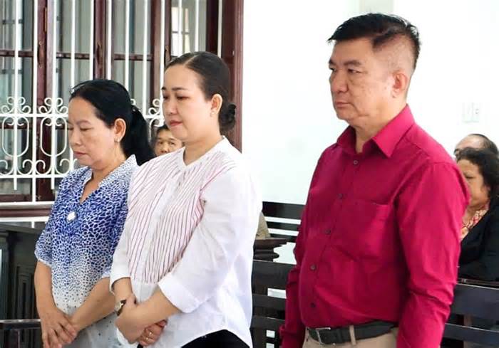Cựu giám đốc Bệnh viện đa khoa Vĩnh Long bị phạt 3 năm tù treo