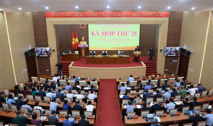 Khuyết chủ tịch UBND, HĐND tỉnh Quảng Ngãi sẽ họp công tác nhân sự vào ngày 2-8