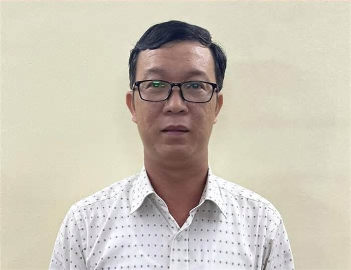 Bắt Phó Chánh văn phòng Sở Nông nghiệp TP.HCM Phạm Tấn Kiên