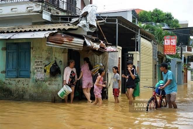 Thủ tướng chỉ đạo sơ tán dân khu vực có nguy cơ xảy ra sạt lở đất, lũ quét