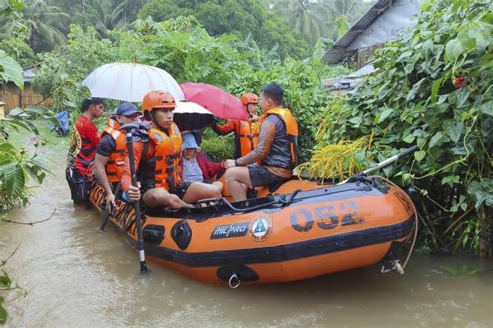 Bão Yagi càn quét Philippines, 11 người chết