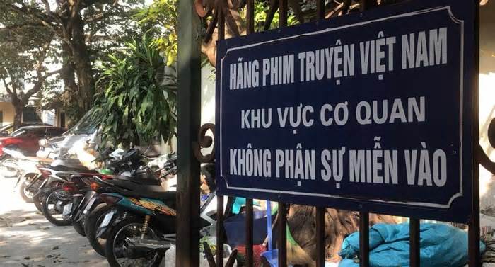 Nghệ sỹ Hãng Phim truyện Việt Nam “đi không được - ở cũng không xong”