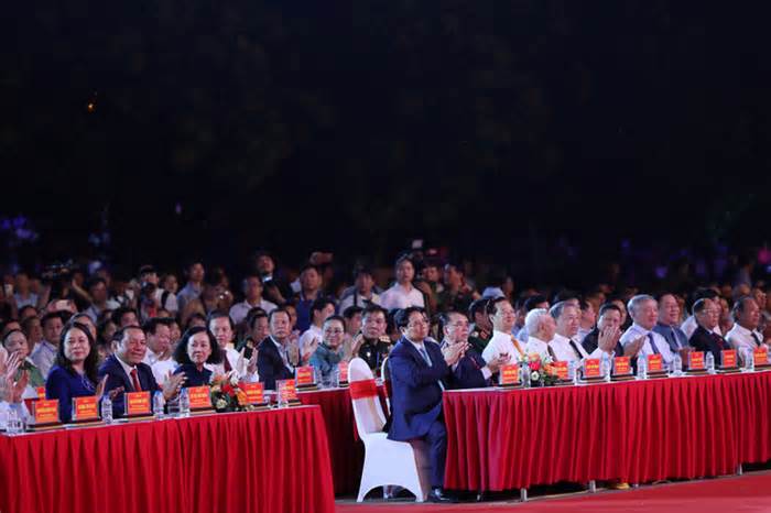 Thủ tướng Phạm Minh Chính dự chương trình nghệ thuật đặc biệt Điện Biên Phủ - Mốc vàng lịch sử