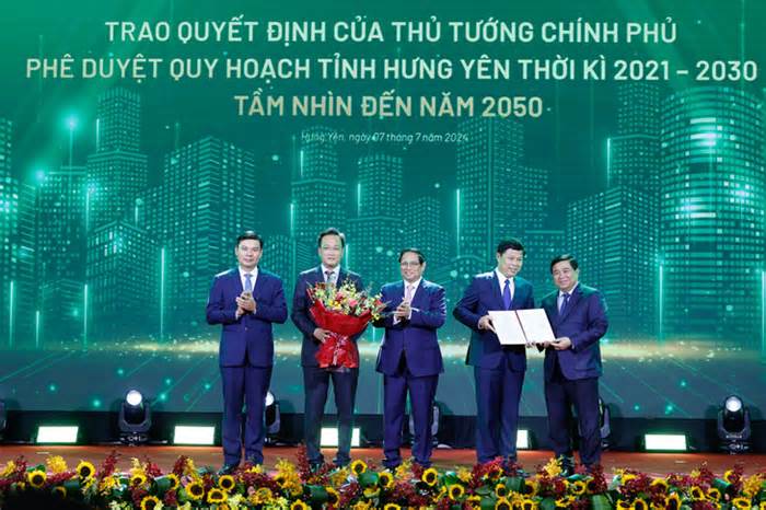 Thủ tướng: Quy hoạch của Hưng Yên mang tư duy đột phá, cần cụ thể hóa để có 'kỳ tích sông Hồng'