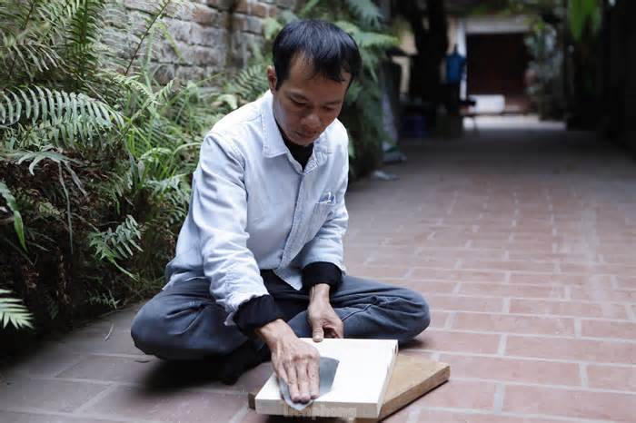 Kỳ nhân khắc mộc bản ở Bắc Ninh