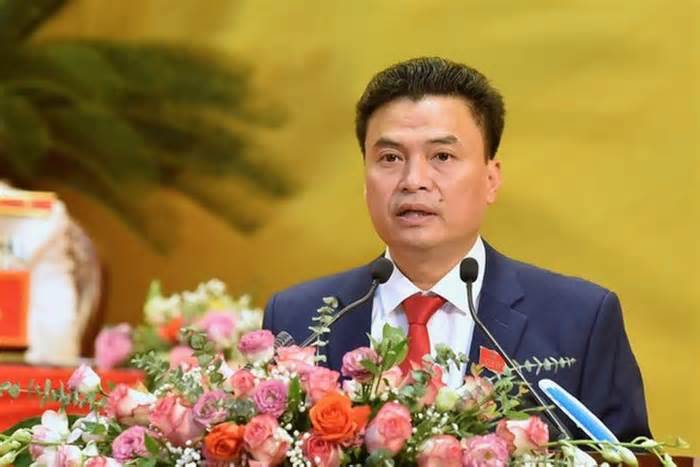Điều động, bổ nhiệm Chủ tịch UBND thành phố Thanh Hoá làm Giám đốc Sở Giao thông vận tải