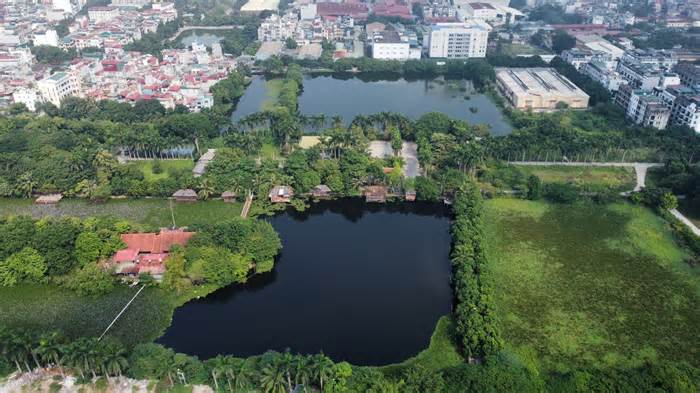 Khu công viên sinh thái giữa lòng Hà Nội hoang tàn suốt nhiều năm