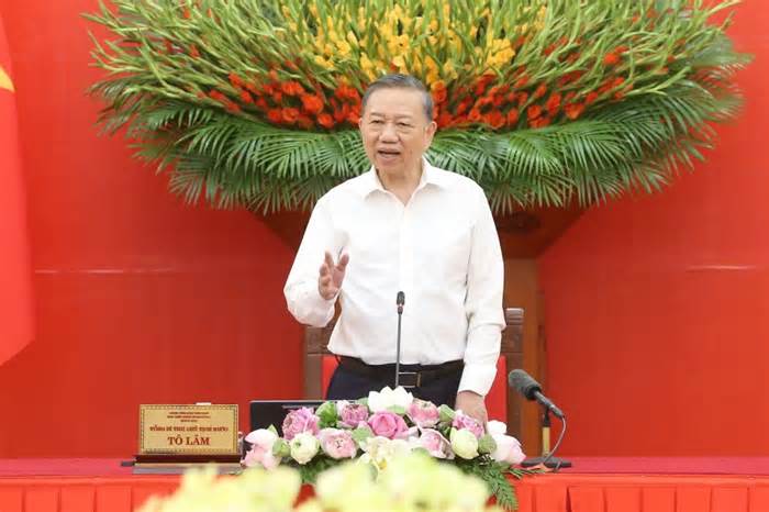 Dịch vụ công trực tuyến phải thực chất, thuận tiện, giảm chi phí cho người dân