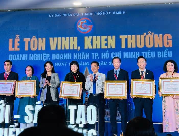 Tôn vinh doanh nghiệp, doanh nhân TP.HCM tiêu biểu năm 2024