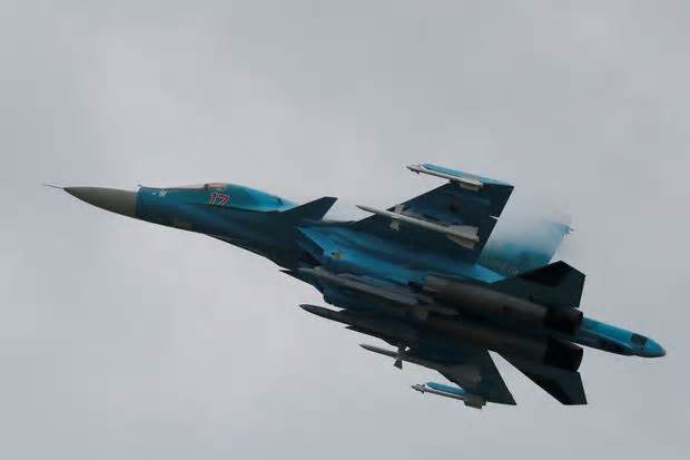 Ukraine tuyên bố bắn rơi ba cường kích - ném bom Su-34 của Nga