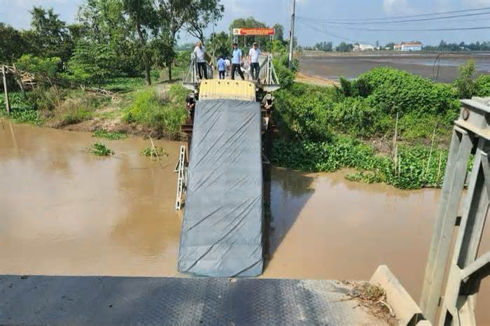 An Giang: Xe tải 30 tấn làm sập cầu vì quá 6 lần tải trọng cho phép