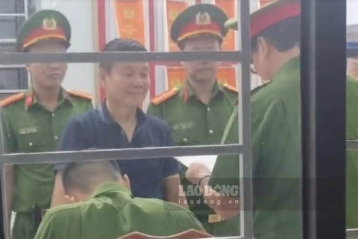 Công an tỉnh Thái Bình khám nhà, bắt giam doanh nhân có biệt danh La 'điên'
