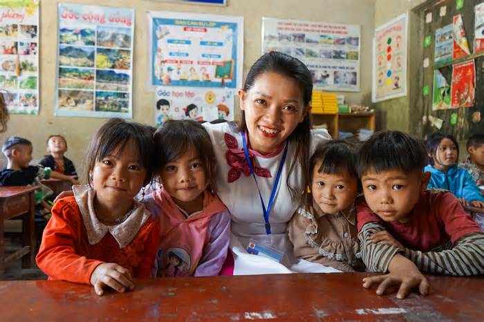 Lễ khai giảng không hoa, không bài phát biểu, chỉ có tình thầy trò