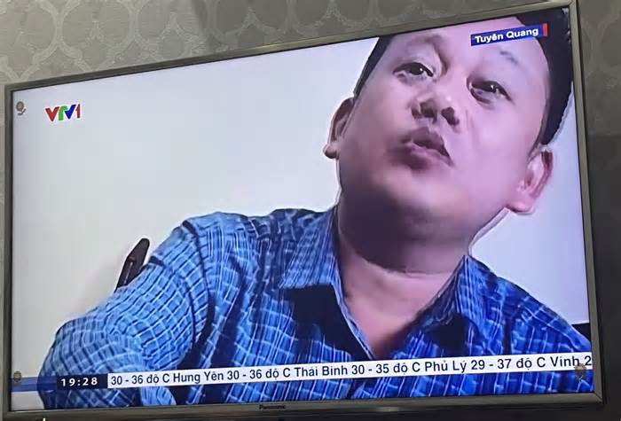 Khởi tố Chủ tịch xã trong vụ thông đồng làm sổ đỏ ở Tuyên Quang