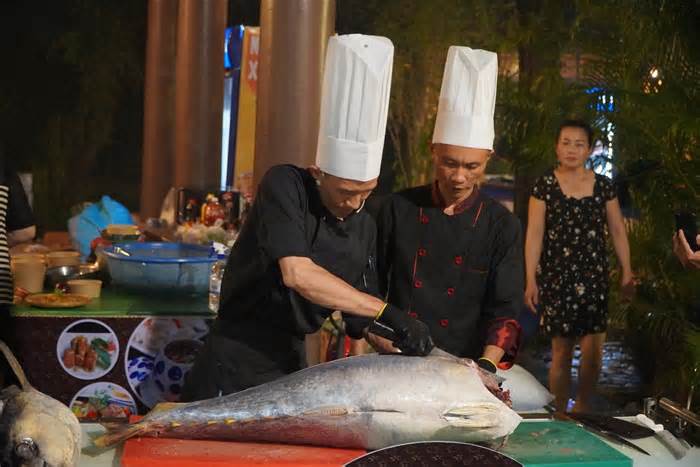 Tin văn hóa trong tuần: Tổ chức Lễ hội văn hóa - ẩm thực Việt Nam 2023