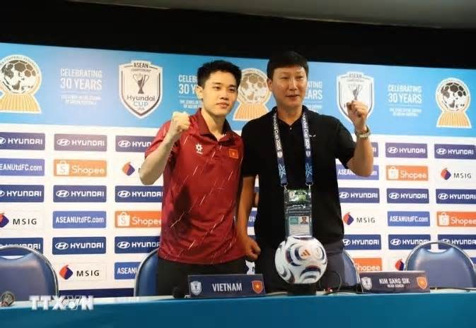 Việt Nam có 4 cầu thủ góp mặt trong nhóm ngôi sao đáng chờ đợi tại bán kết ASEAN Cup