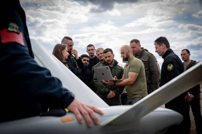 Ukraine tiết lộ hình ảnh đầu tiên về máy bay không người lái tương tự Lancet của Nga