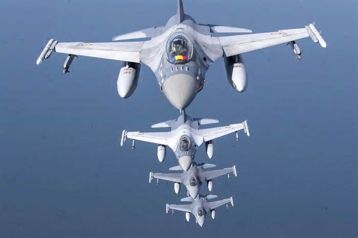 Mỹ thừa nhận đang thảo luận việc bán máy bay 'đại bàng chiến' F-16 đã qua sử dụng cho Argentina