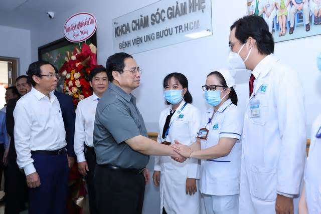 Thủ tướng khánh thành bệnh viện ung bướu đầu tư gần 6.000 tỉ đồng ở TPHCM