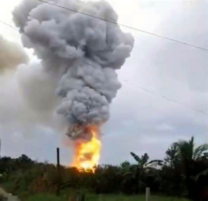 Cháy lớn tại kho chứa vật tư nuôi trồng thủy sản tại Cà Mau