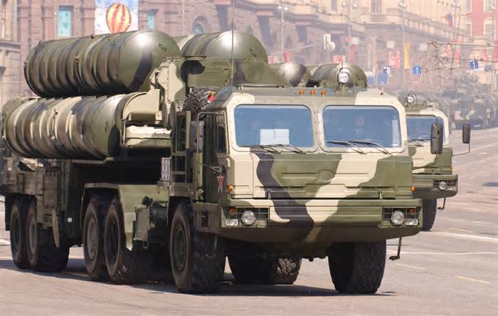 Nga không thể bàn giao vũ khí kịp hạn năm nay cho Ấn Độ