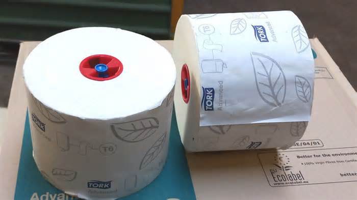 Quân đội Đức bán hàng tấn giấy vệ sinh