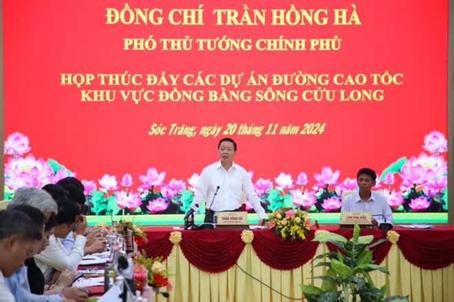 Phó Thủ tướng Trần Hồng Hà: Phải đảm bảo công suất khai thác cát cho cao tốc