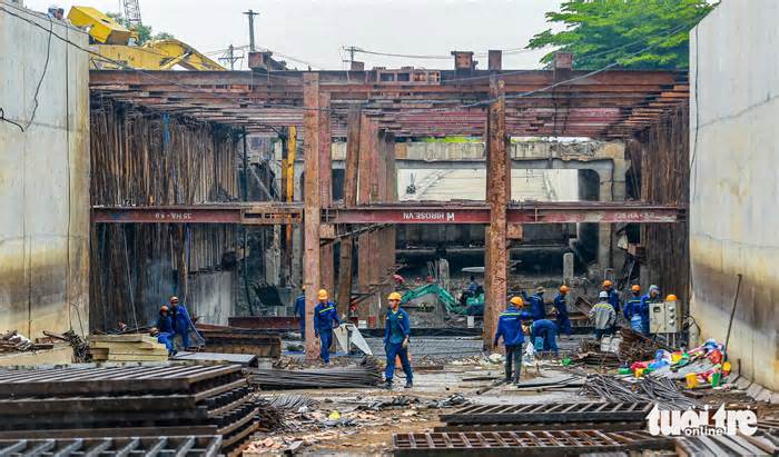 Hầm chui Nguyễn Văn Linh đã nhìn thông một nhánh, vận hành vào cuối tháng 8