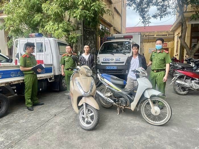 Hai đối tượng nghiện có tiền án quê Quảng Ninh cướp xe máy của phụ nữ
