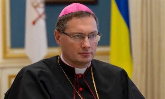 Ukraine triệu đặc phái viên Vatican