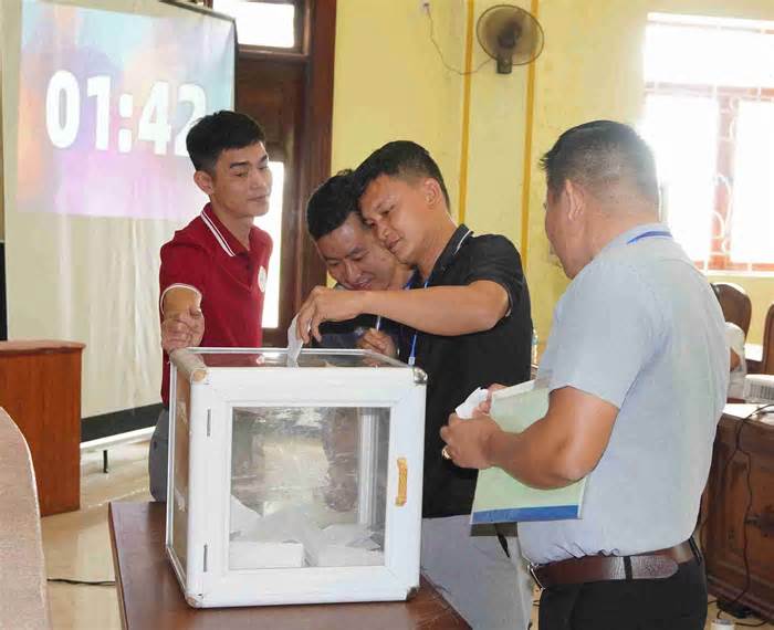 14 thửa đất được đấu giá thành công tại khu dân cư mới Văn Nhuệ, Hưng Yên