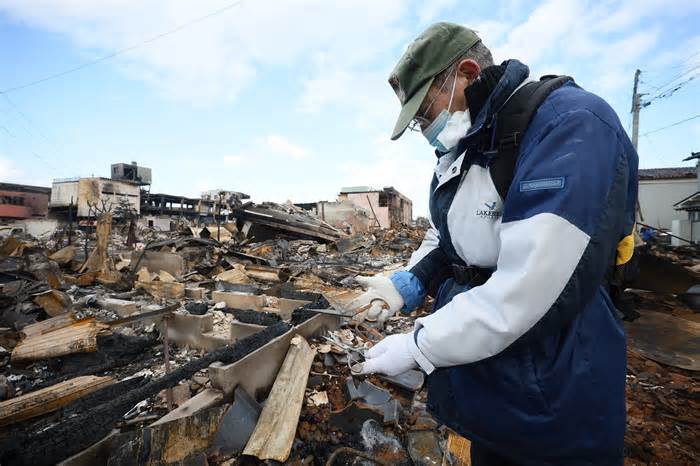Số người chết vì động đất Nhật Bản tăng lên 92