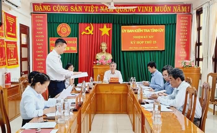 Kỉ luật giám đốc Bệnh viện tỉnh Bình Thuận và CDC do liên quan vụ Việt Á