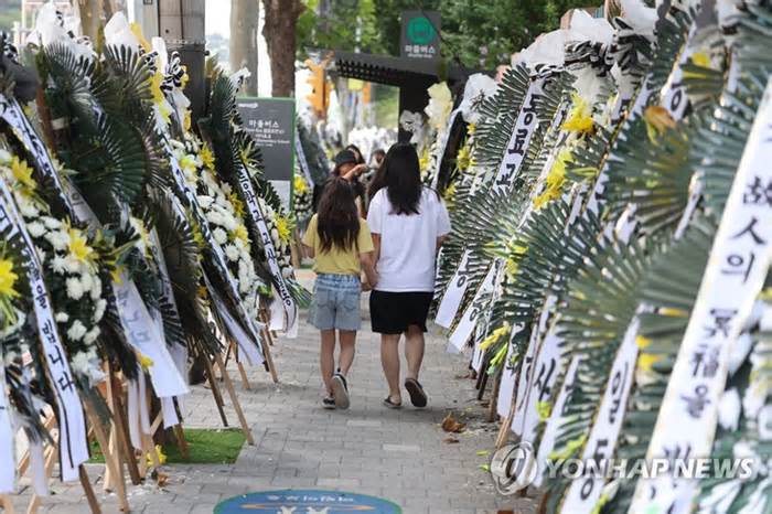Giáo viên Hàn Quốc tự tử nghi sau khi bị phụ huynh lăng mạ
