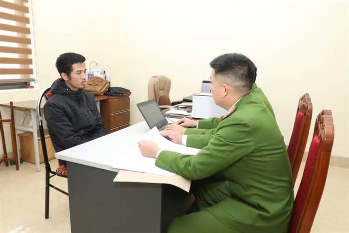 Bắt giữ tài xế xe tải húc văng xe con xuống suối rồi bỏ chạy ở Sơn La