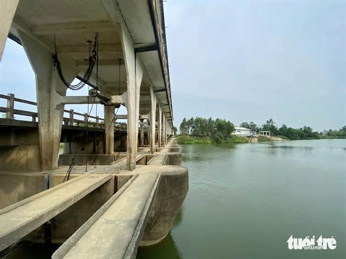 Hồ chứa Quảng Nam 'thong thả', Đà Nẵng đề nghị không để trạm bơm tê liệt