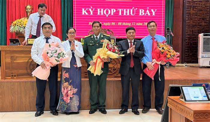 Bầu bổ sung ba ủy viên UBND tỉnh Đắk Lắk