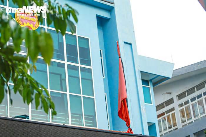 Nhiều nơi treo cờ rủ sớm tưởng nhớ Tổng Bí thư Nguyễn Phú Trọng